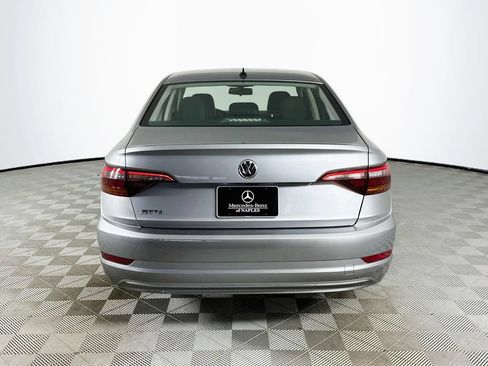 Used 2019 Volkswagen Jetta SE FWD image 6