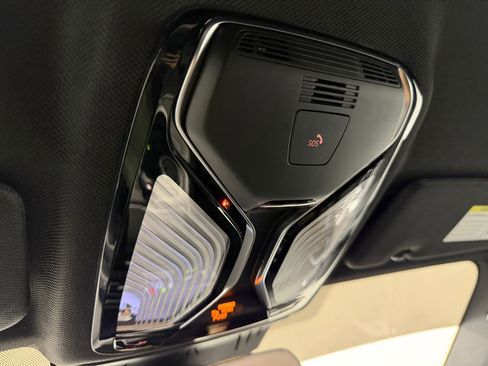 Used 2024 BMW 840i Coupe image 25