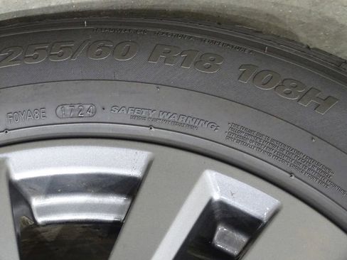 Used 2024 Nissan Pathfinder SV image 46