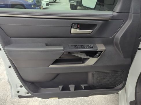Used 2024 Toyota Tundra Limited image 10