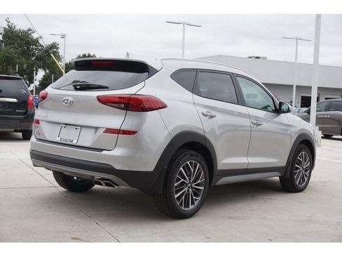 Used 2021 Hyundai Tucson SEL w/ Cargo Package image 3