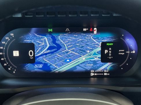 Used 2025 Volvo XC90 T8 Plus w/ Protection Package Premier image 29