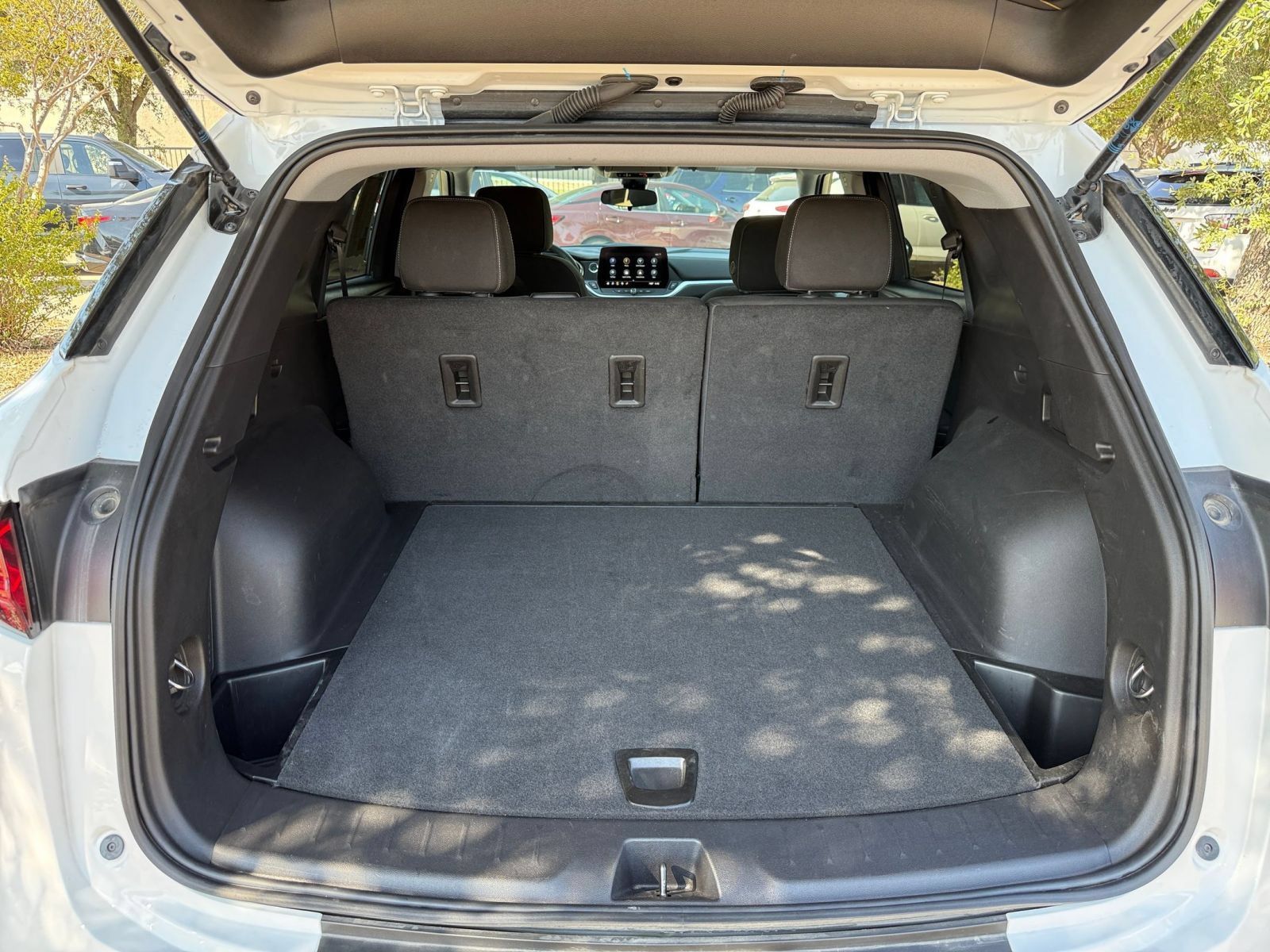 Used 2026 Chevrolet Blazer LT FWD image 31