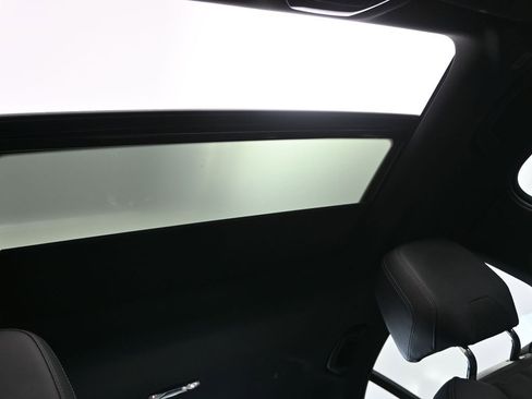 Certified 2026 BMW 530i image 26