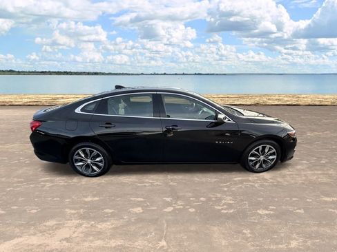 Used 2024 Chevrolet Malibu LT image 4