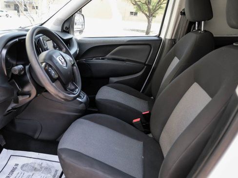 Used 2021 RAM ProMaster City Tradesman image 3