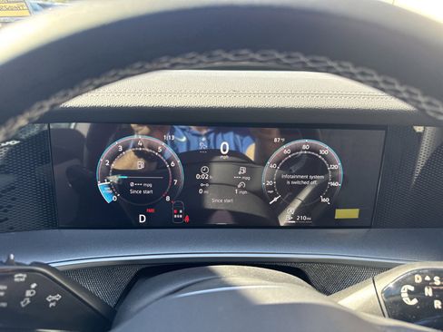 New 2026 Volkswagen Tiguan S image 30