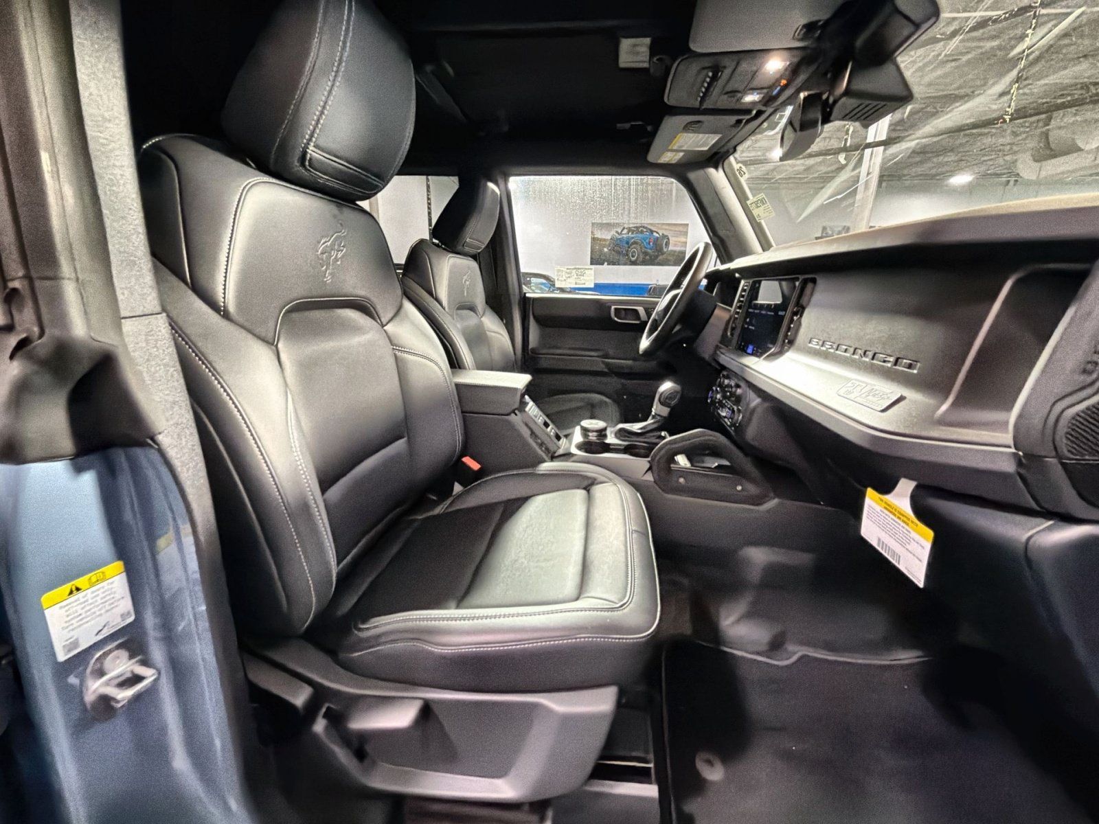 New 2025 Ford Bronco Badlands AWD/4WD image 33