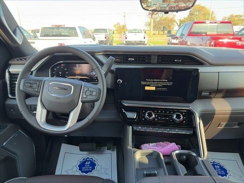New 2026 GMC Sierra 2500 Denali w/ Denali Reserve Package image 14