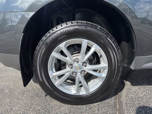 Used 2017 Chevrolet Equinox LT w/ Convenience Package FWD image 10