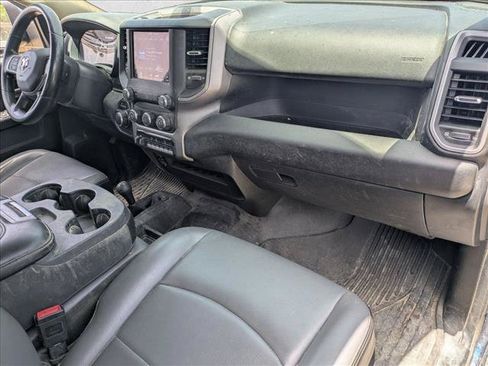 Used 2020 RAM 2500 Tradesman w/ Chrome Appearance Group AWD/4WD image 16