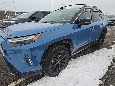 Used 2024 Toyota RAV4 XSE image 3