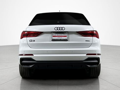 New 2025 Audi Q3 2.0T Premium image 5
