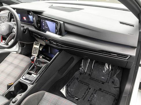 Certified 2023 Volkswagen GTI 40th Anniversary Edition image 32