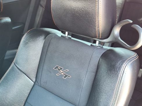 Used 2009 Dodge Challenger R/T RWD image 14