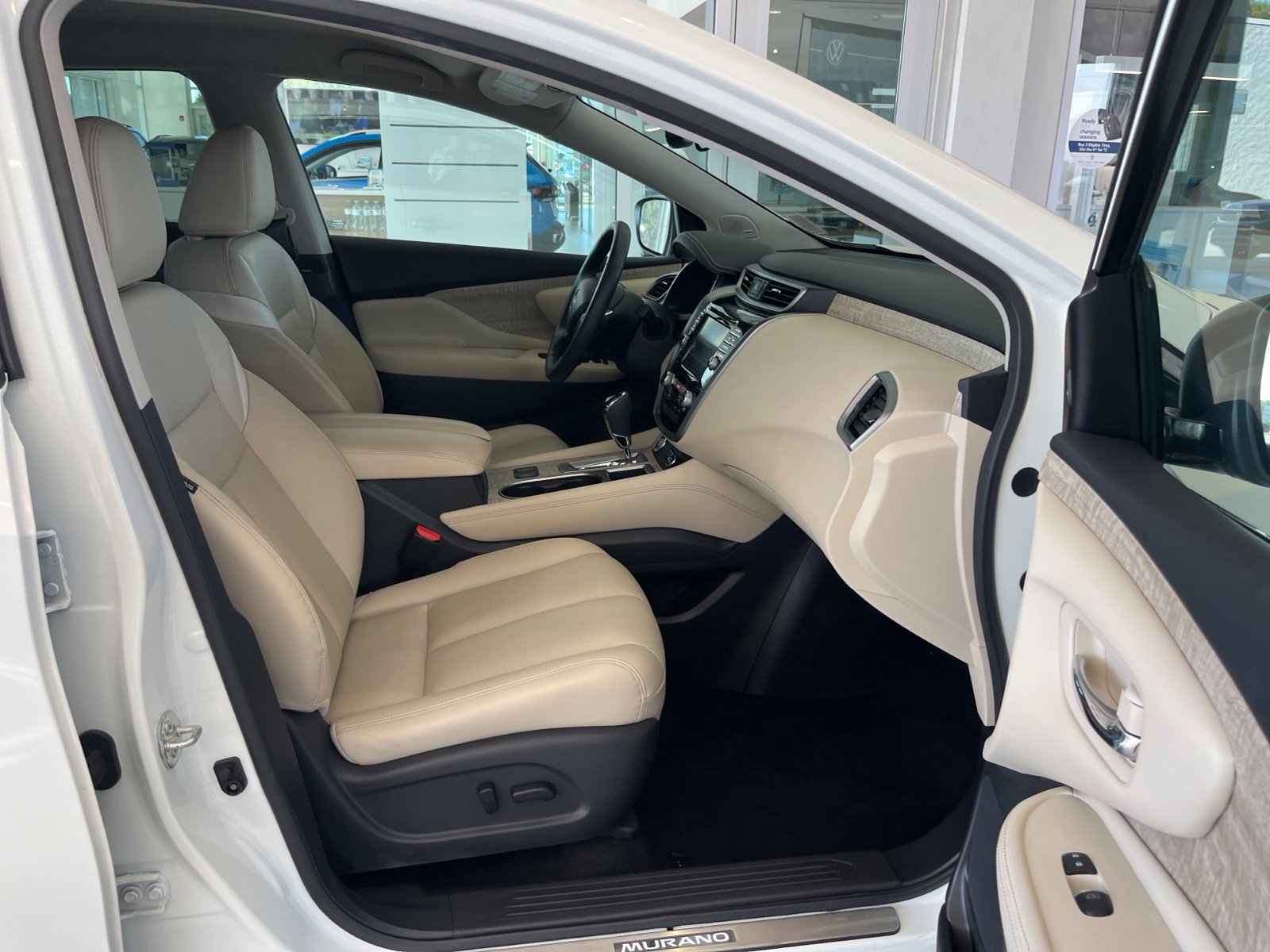 Used 2023 Nissan Murano SL w/ Cargo Package FWD image 34
