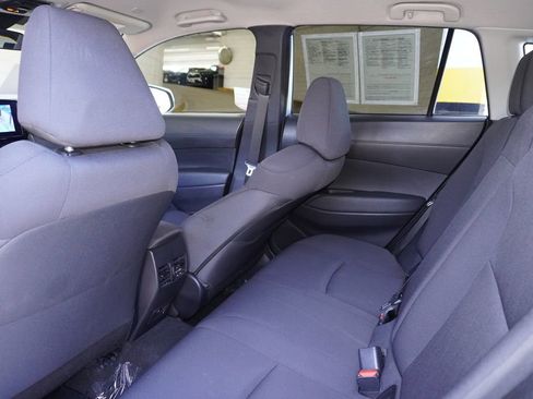 Certified 2024 Toyota Corolla Cross LE AWD/4WD image 9