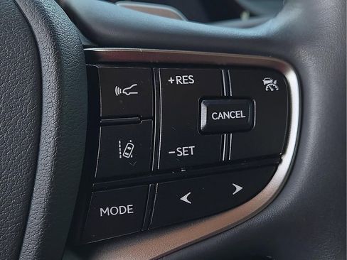 Used 2024 Lexus ES 300h w/ Premium Package image 18