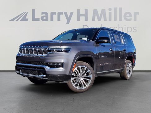 New 2024 Jeep Grand Wagoneer Series III w/ HD Trailer Tow Package image 1