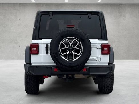 Used 2024 Jeep Wrangler Unlimited Rubicon image 15