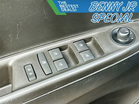 Used 2020 Chevrolet Spark LT image 17