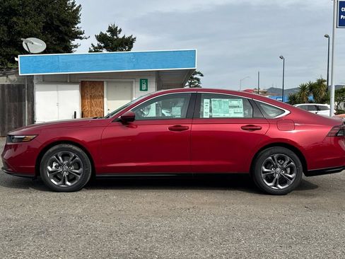 New 2026 Honda Accord EX-L image 7