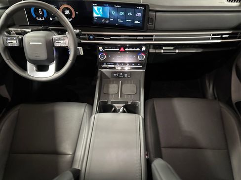 Certified 2025 Hyundai Santa Fe SEL image 21