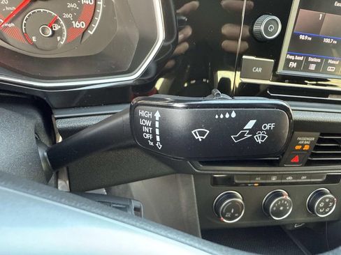 Used 2019 Volkswagen Jetta S image 34