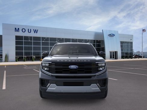 New 2026 Ford Expedition Max Platinum AWD/4WD image 6
