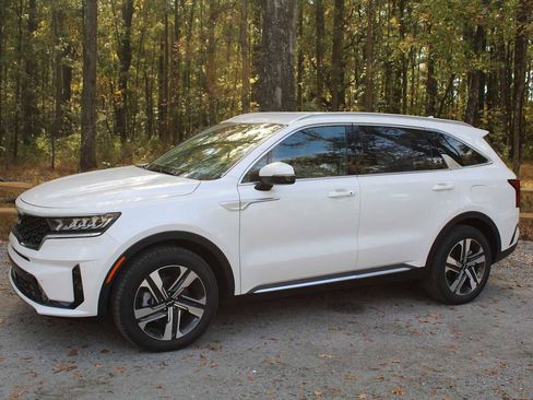 New 2025 Kia Sorento EX w/ EX Panoramic Sunroof Package image 4