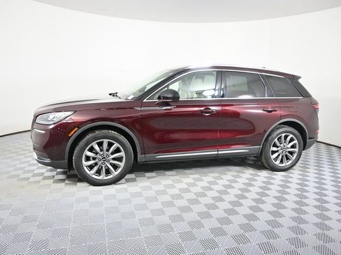 Used 2021 Lincoln Corsair Standard w/ Premium Package image 2