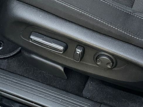 Certified 2025 Honda CR-V EX image 11