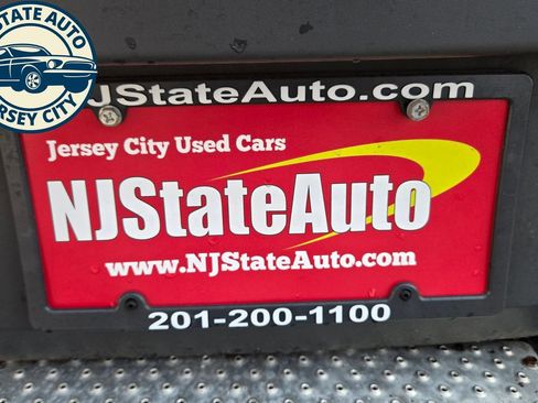 Used 2017 Ford Transit 250 130 Low Roof w/ Premium Package RWD image 28