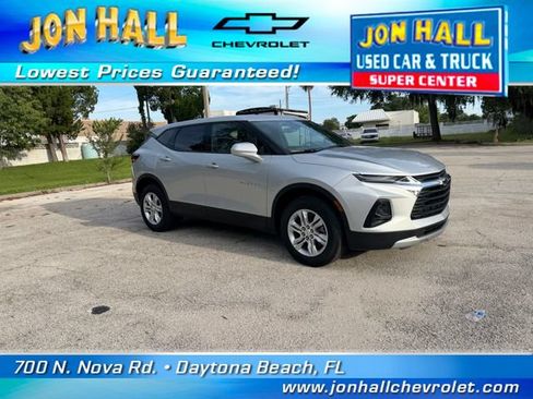 Used 2022 Chevrolet Blazer LT FWD image 15