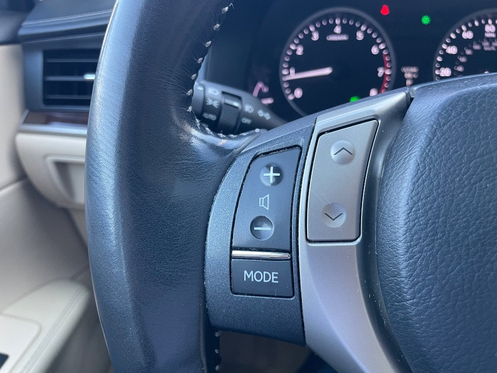 Used 2014 Lexus ES 350 w/ Premium Package FWD image 42