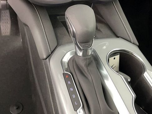 New 2025 Chevrolet Blazer LT w/ LPO, Black Sport Package image 19