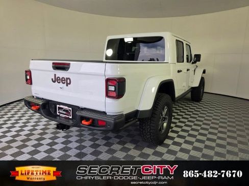 New 2026 Jeep Gladiator Mojave AWD/4WD image 7