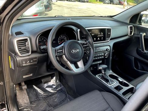 Used 2022 Kia Sportage LX w/ LX AWD Value Edition Package image 28