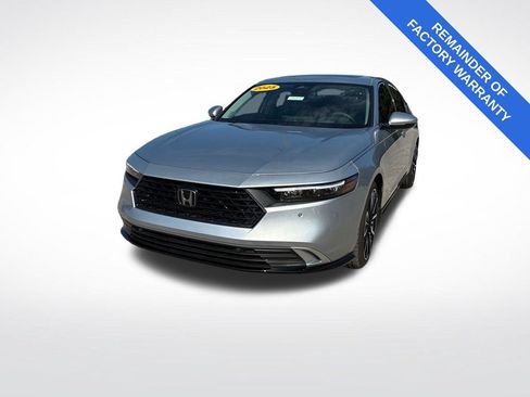Used 2025 Honda Accord Touring image 7