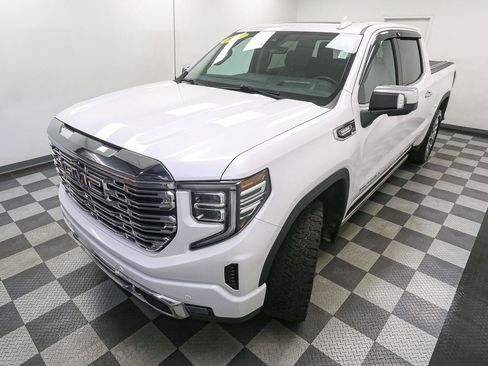 Used 2024 GMC Sierra 1500 Denali w/ Denali Reserve Package AWD/4WD image 6