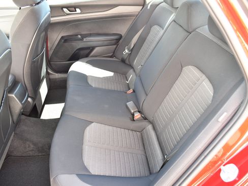 Used 2025 Kia K5 LXS FWD image 22