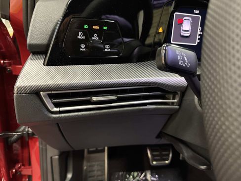 New 2026 Volkswagen GTI SE image 32