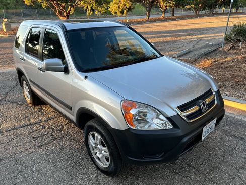 Used 2002 Honda CR-V EX image 11