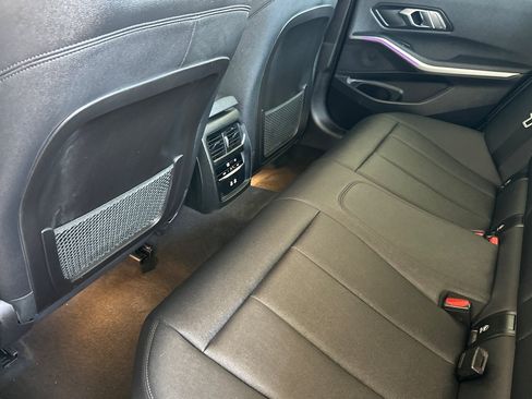 Used 2021 BMW 330i Sedan w/ Convenience Package RWD image 11