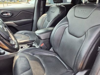 Used 2020 Jeep Cherokee Latitude Lux w/ Comfort/Convenience Group