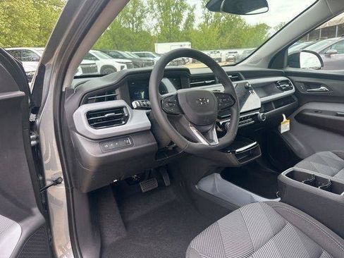 New 2027 Chevrolet Bolt LT w/ Comfort Package FWD image 13