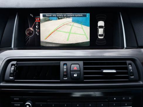Used 2015 BMW 528i Sedan RWD image 30