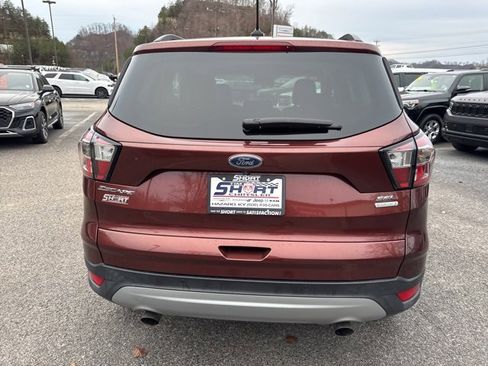 Used 2018 Ford Escape SEL image 4