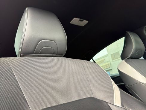 Used 2025 Toyota Camry SE FWD image 18