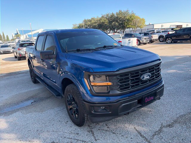 Used 2025 Ford F150 STX w/ Equipment Group 201A FX4 AWD/4WD image 3
